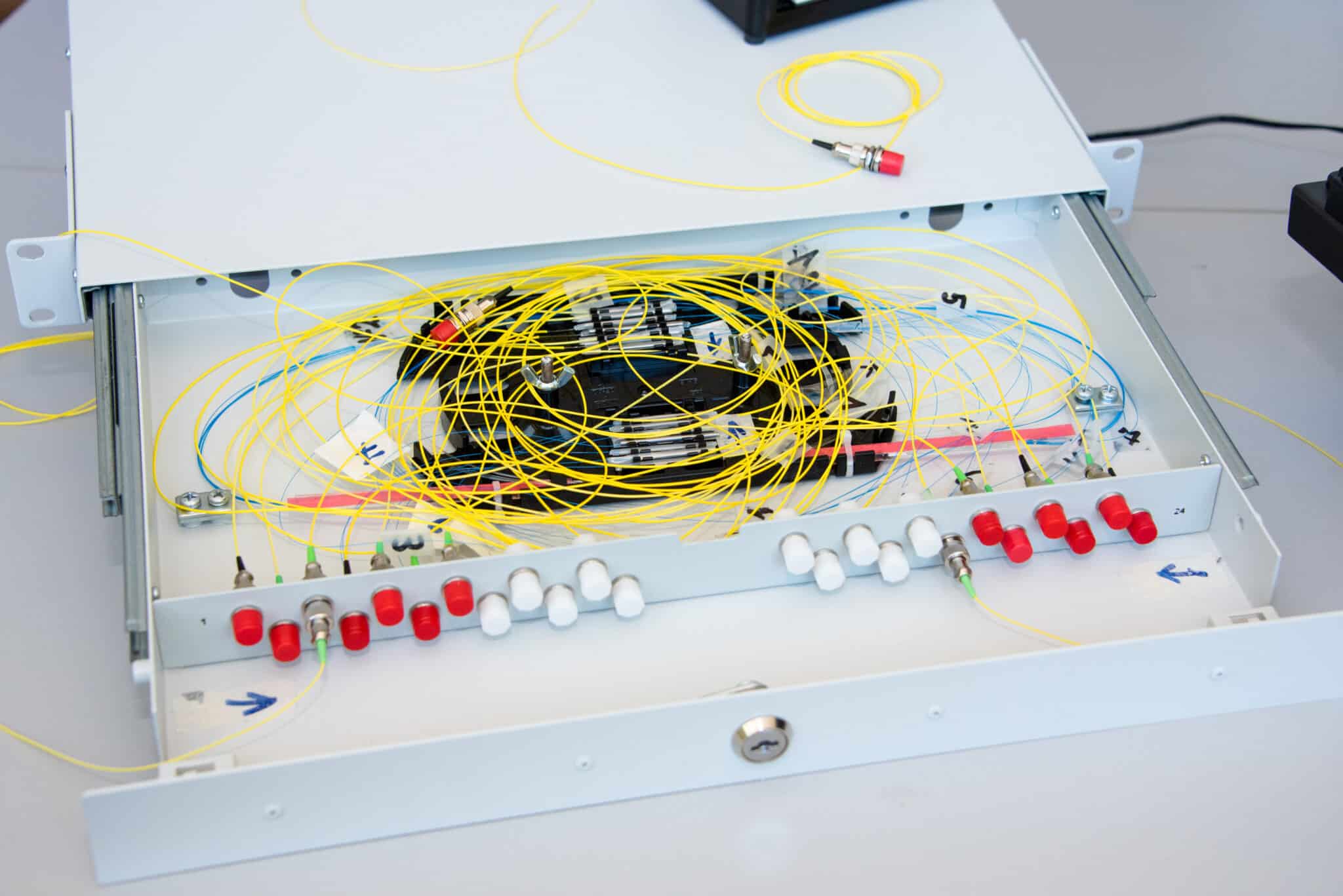 发现多芯光纤在量子通信中的应用