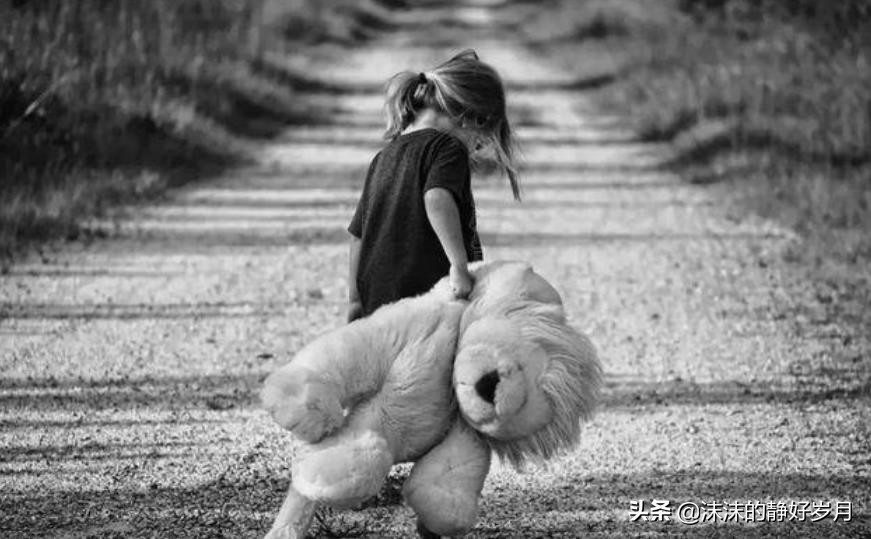 宝宝不交流,冷漠,可能不是情绪在作祟,而是孤独症的前兆