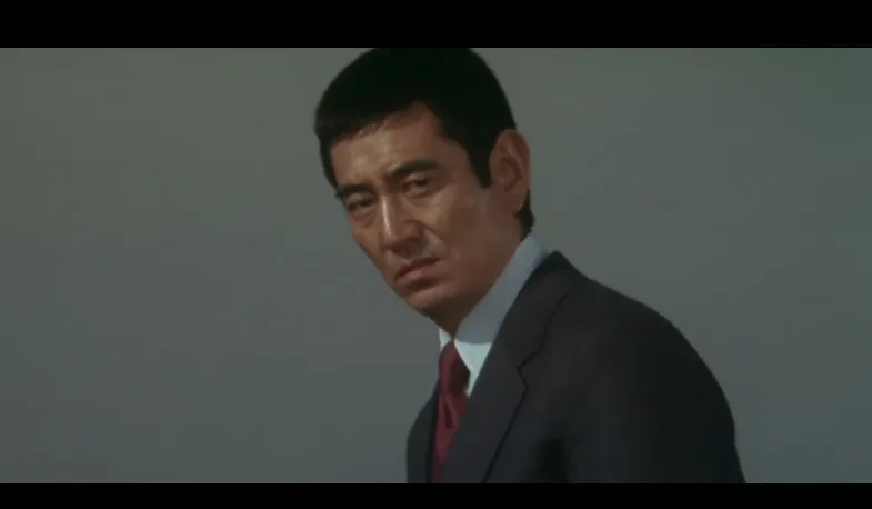 张涵予：44岁爆红后婚姻出现危机，今糟糠妻子成了他的“心病”