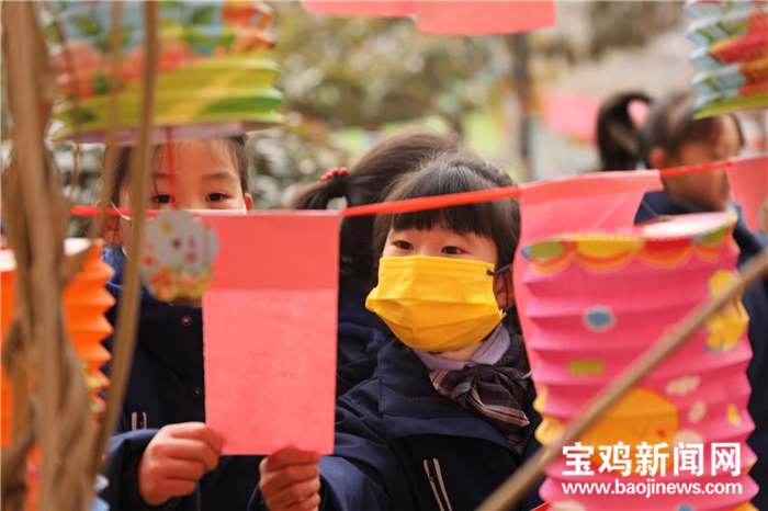 你好，春天！宝鸡中小学生迎来开学季