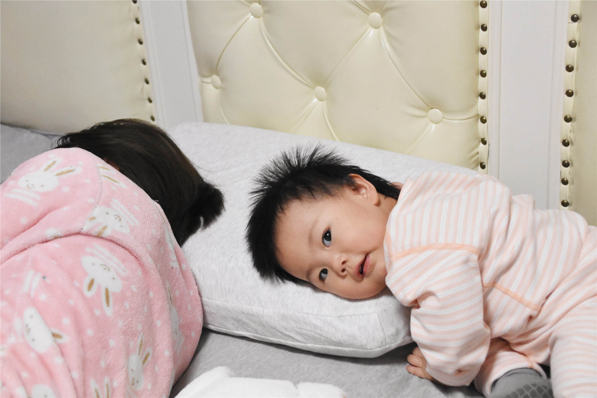 精准贴合，酷似键盘，小米有品这款“键盘”躺着更舒服