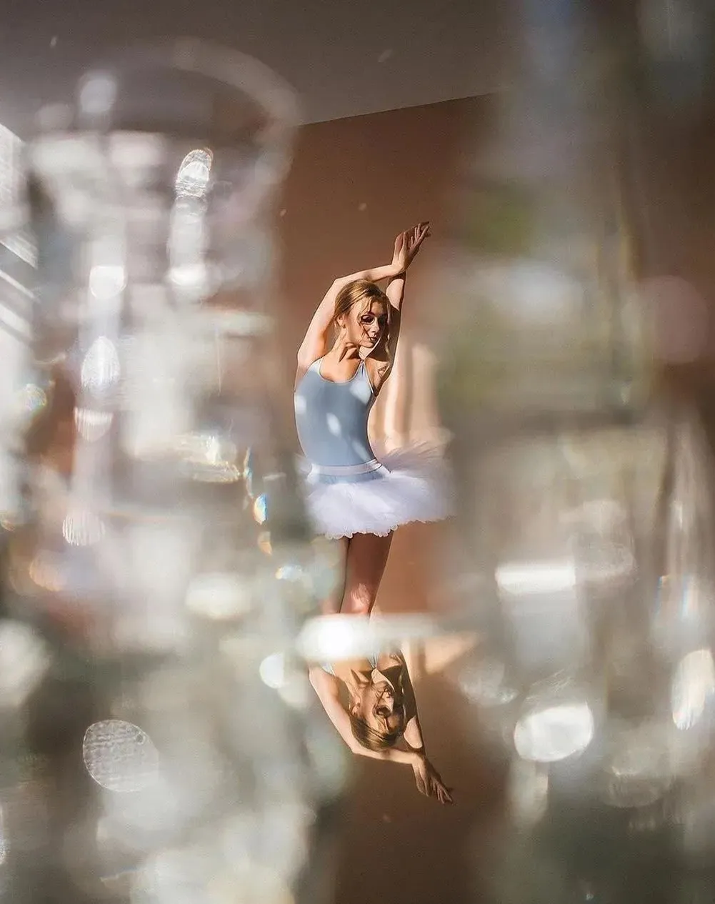 精美图片：人体摄影艺术，舞蹈的灵动之美