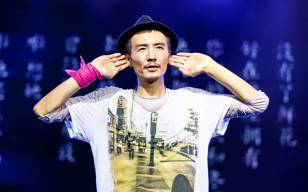 歌手朴树图片（带你了解一家子学霸的当代歌手）