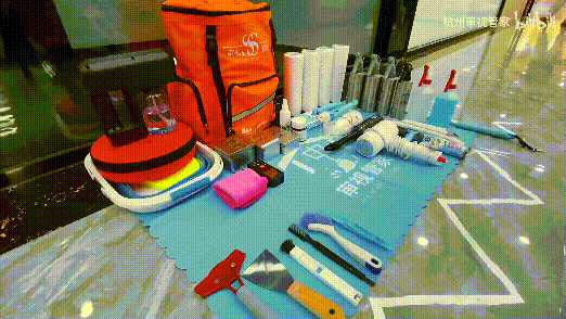 90���������С�����������һ��Ӫ��70��