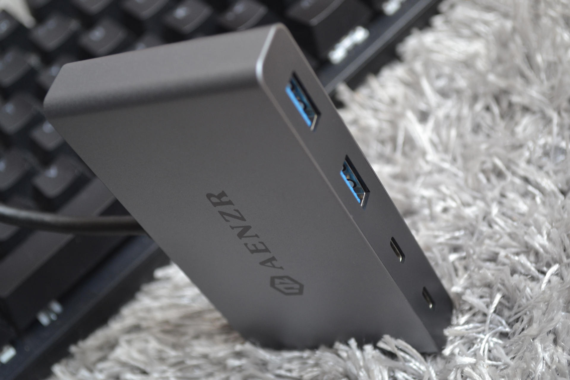 AENZR多功能扩展坞 便携好用的随身好物