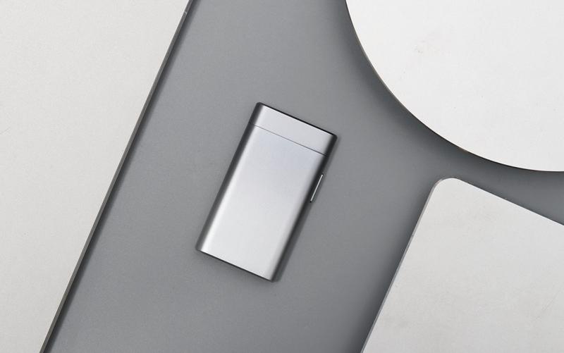 极蜂等离子电弧打火机体验：不用充气，可以重复使用，高端又好用