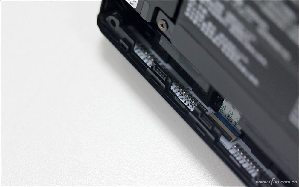 i9-12900HK+RTX 3080 Ti强强联手！微星强袭GE76评测
