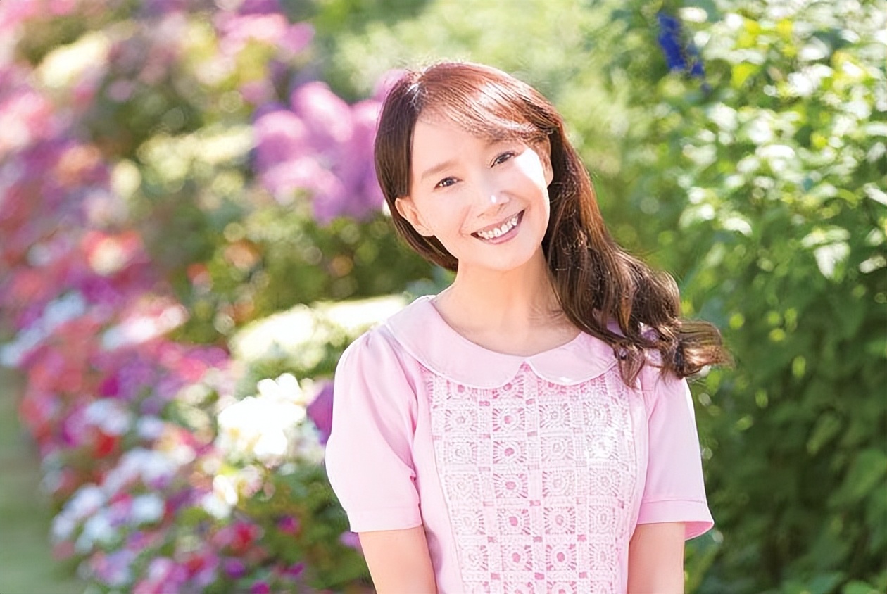 明星悼念安倍遭反感，为何陈美龄成例外？她的经历给出答案