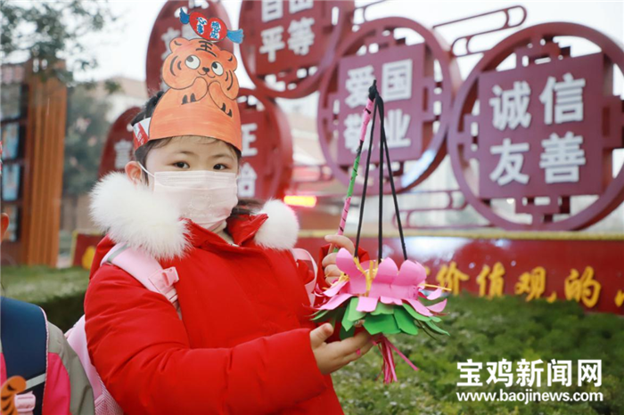 你好，春天！宝鸡中小学生迎来开学季