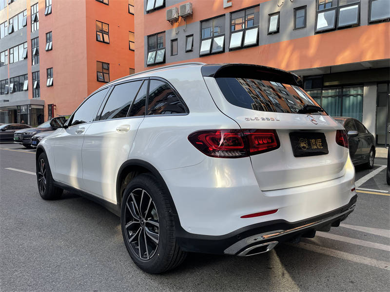 奔驰贴膜改色-奔驰glc260l改色cys白变金