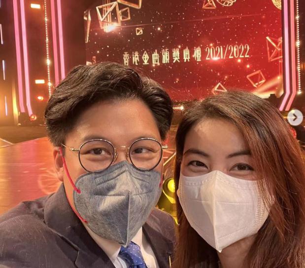 刘德华献唱金曲奖，郑欣宜获女歌手大奖，郭晶晶和霍启刚携手出席