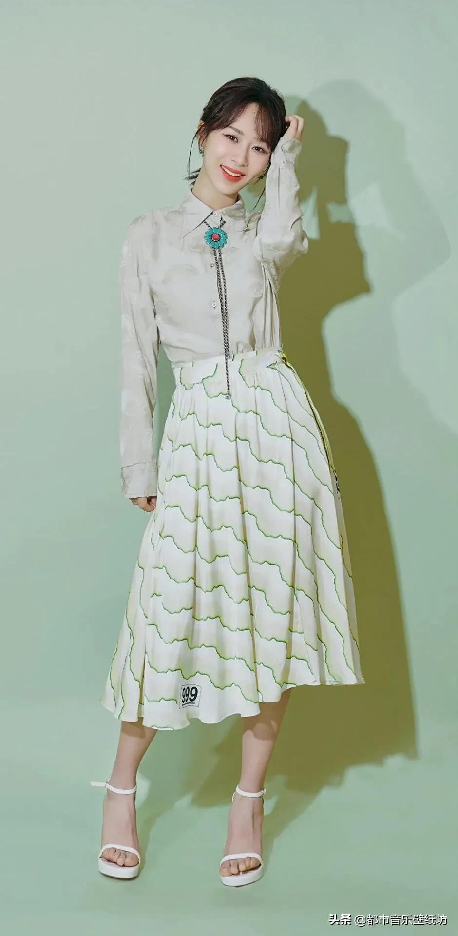 杨紫高清时尚穿搭美图壁纸精选