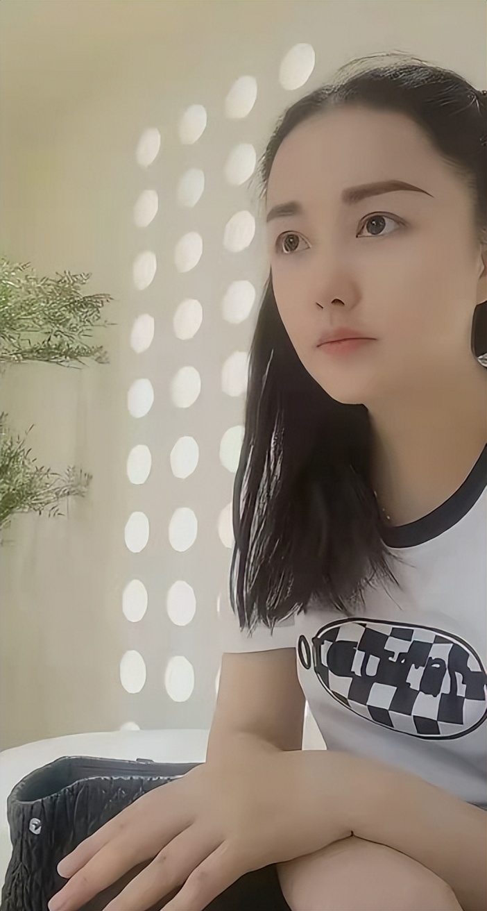 33岁女星自曝被暴力殴打！紧急报警维权，直呼绝不向恶势力低头