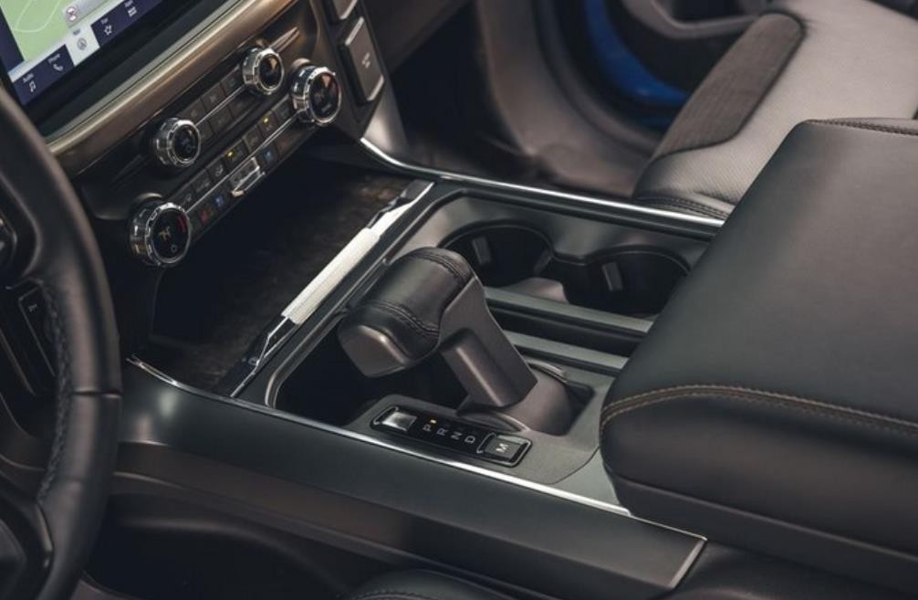 福特加价车型将引进国内，搭载3.5T V6+10AT，越野性能增强