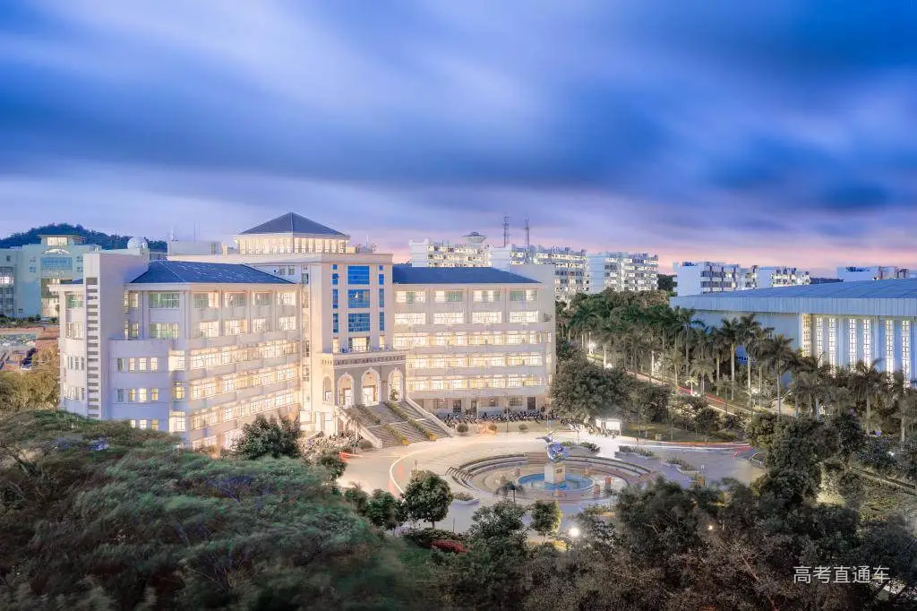 考上这些大学就像被流放？（学思行河北张家口高考志愿填报美术）