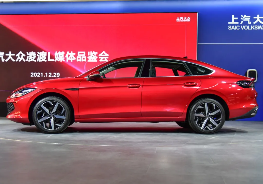 车300：大众也玩投票起名？这款车时隔7年换代，或命名“辣馒头”