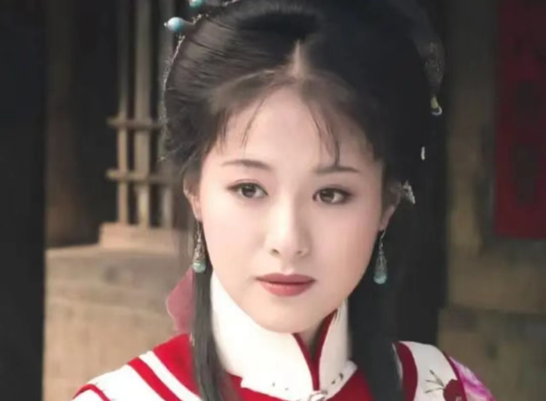 红极一时却突然“消失”的15位明星：林芳兵险毁容，利智为爱息影