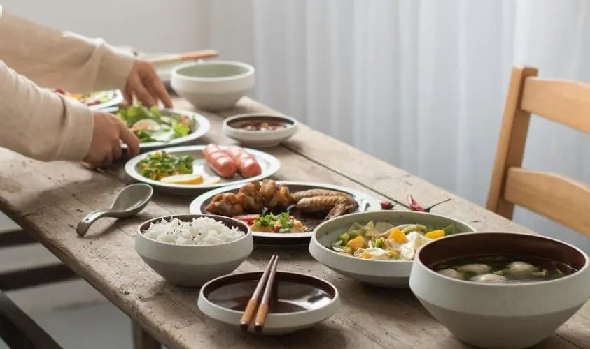 每天少吃一顿饭，过午不食真的健康吗？你想的未必是事实真相