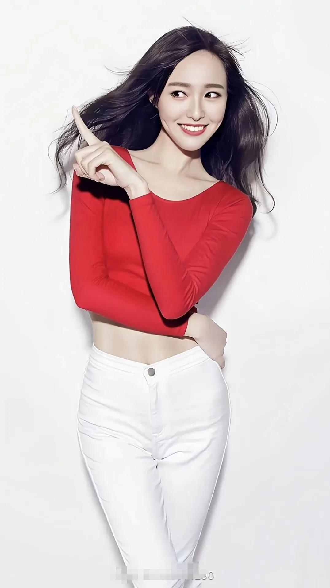 最甜的笑……唐嫣