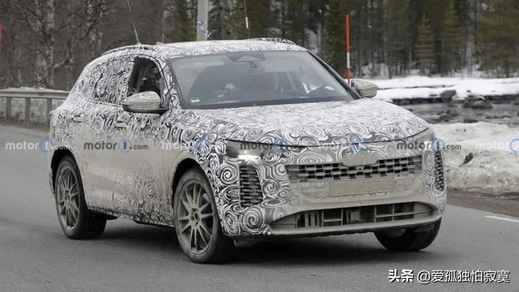 新车谍照：奥迪Q5换代车型海外曝光，外观更运动，托森式有望回归