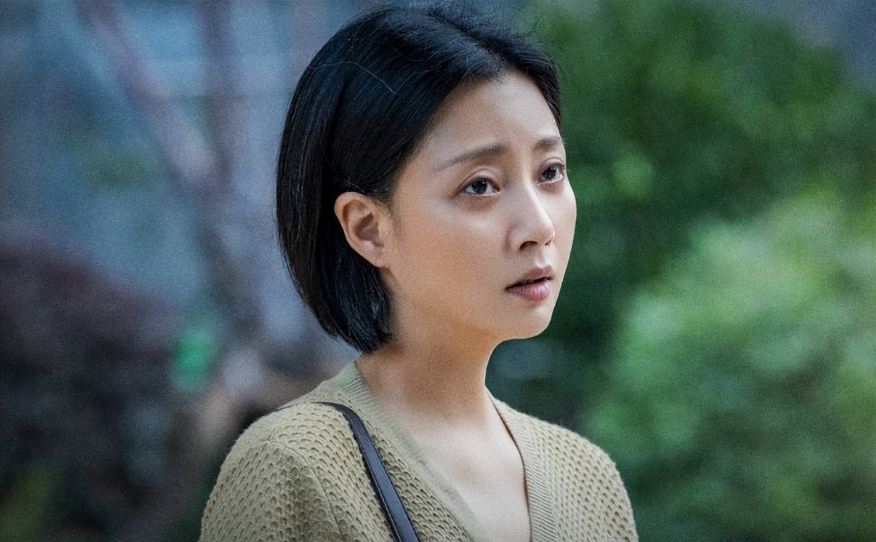 罗晋《庭外》才播2集，就有一波人想弃剧了，理由竟让人无力反驳