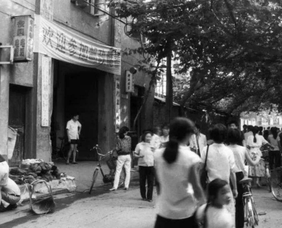 1976年，一名河南男子被冒名顶替上大学，37年后欲索赔115万