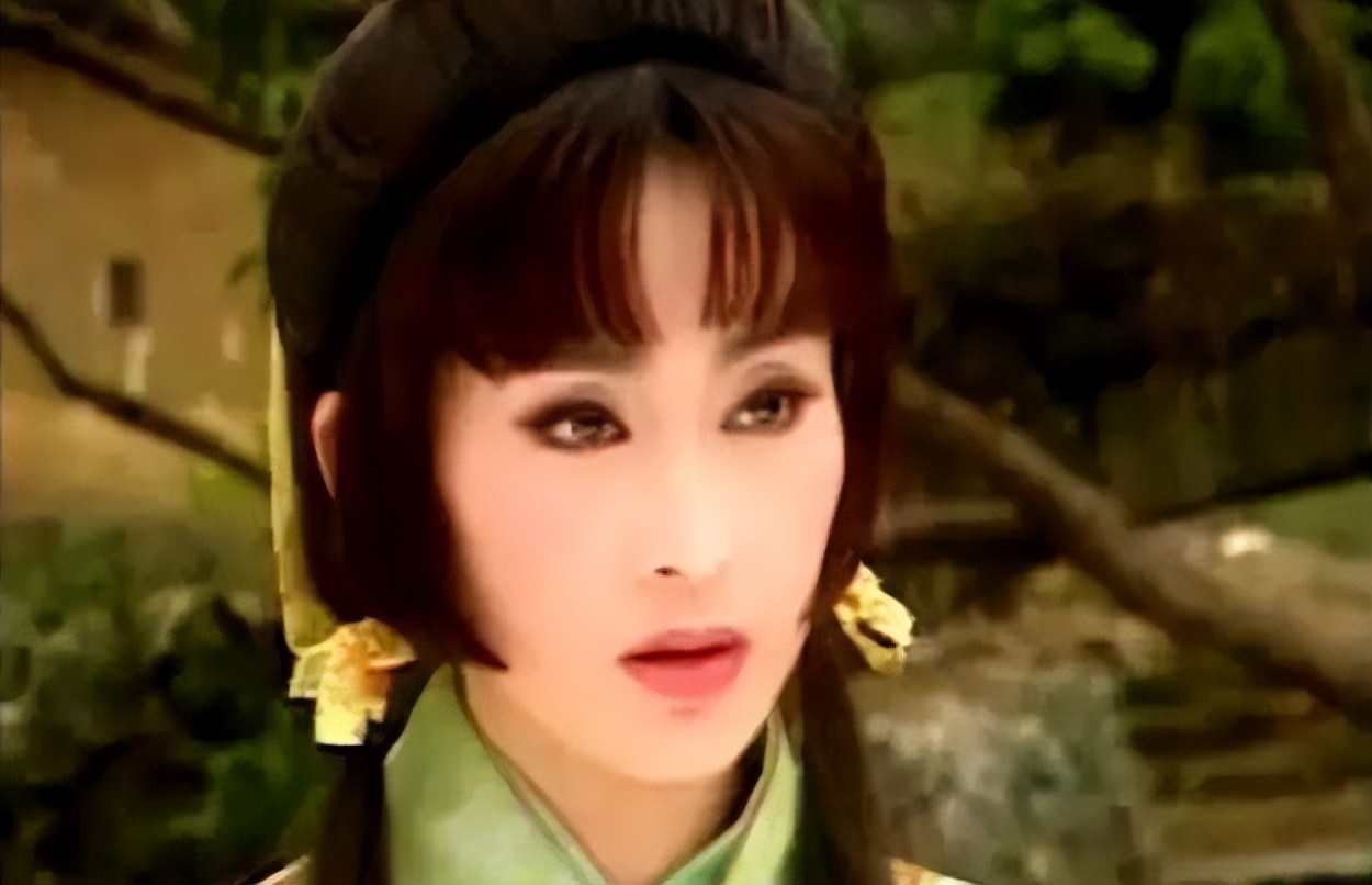 西施不是谁都能演的，有人媚态横生，有人看着就很难受