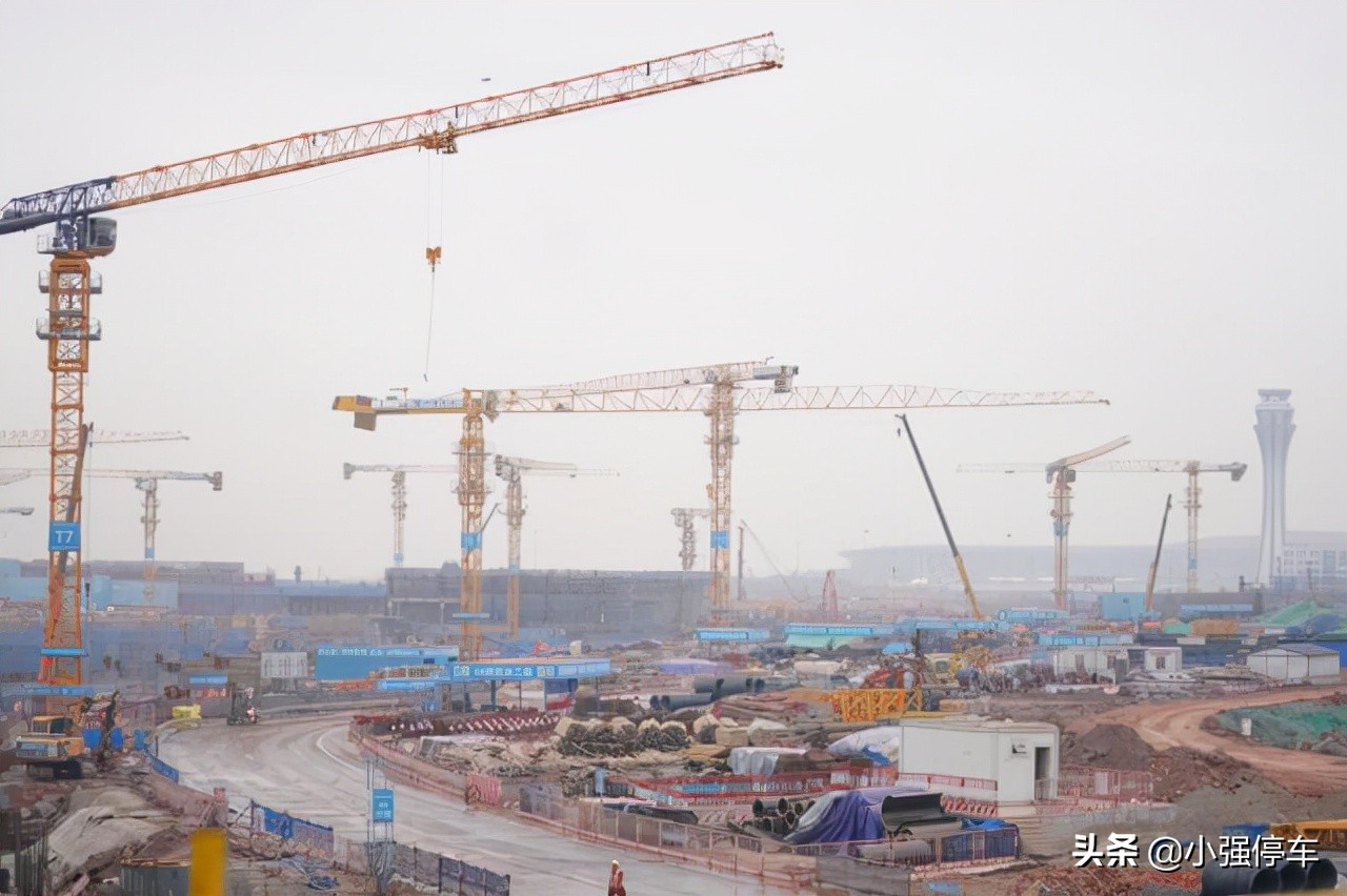 重庆江北机场至菜园坝汽车站交通指南及2022停车收费标准