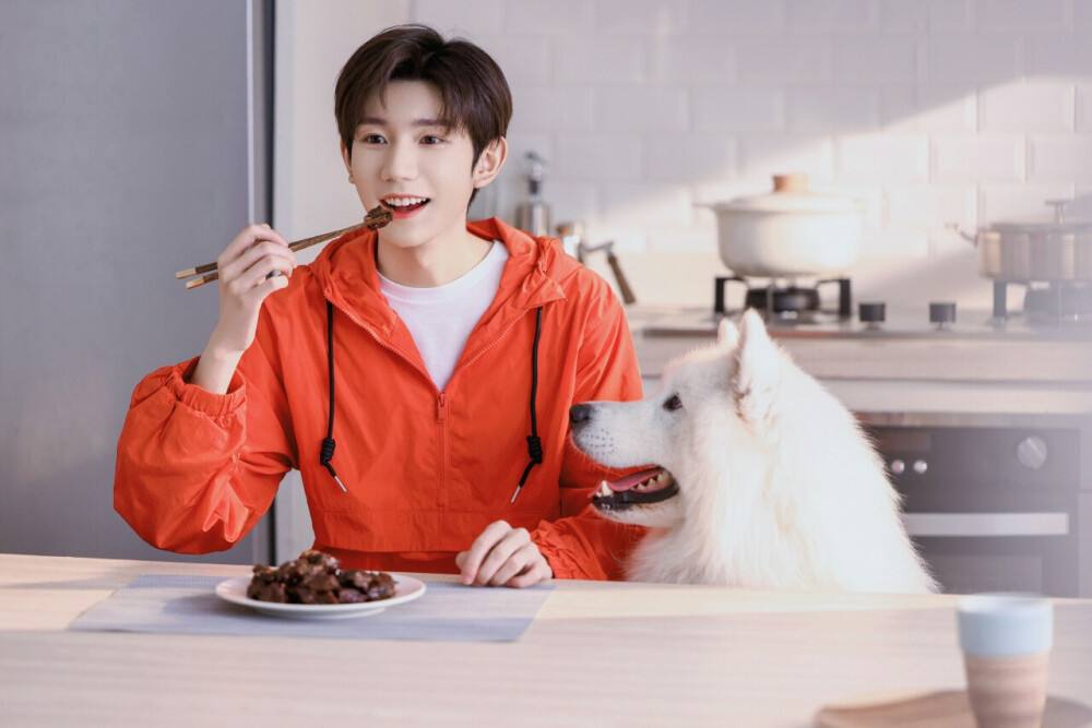 教主说资源瓜：王源、林允、刘诗诗等