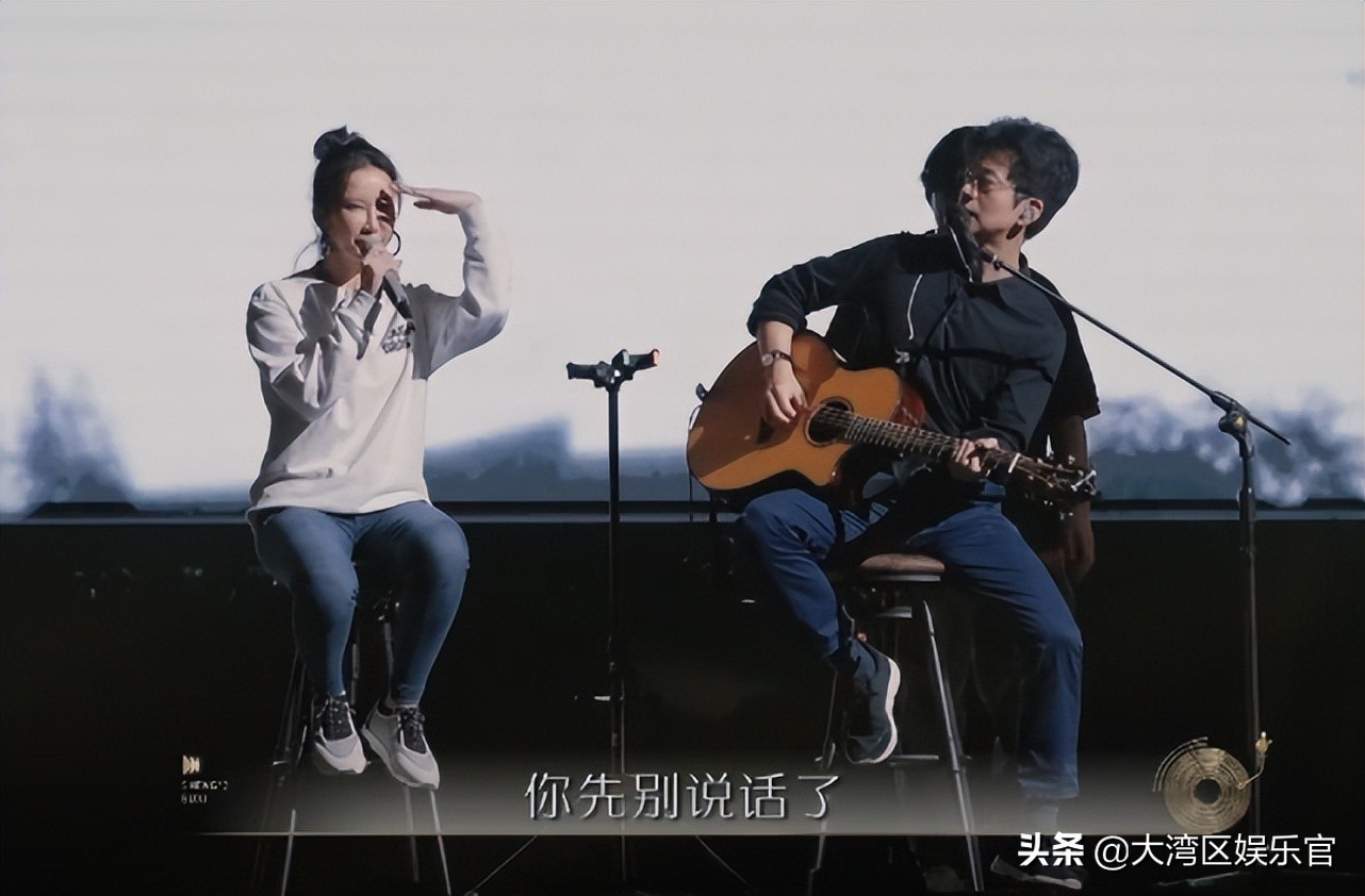 《声生不息》新二李：“喜玟乐健”笑料多，李健使出“童子功”