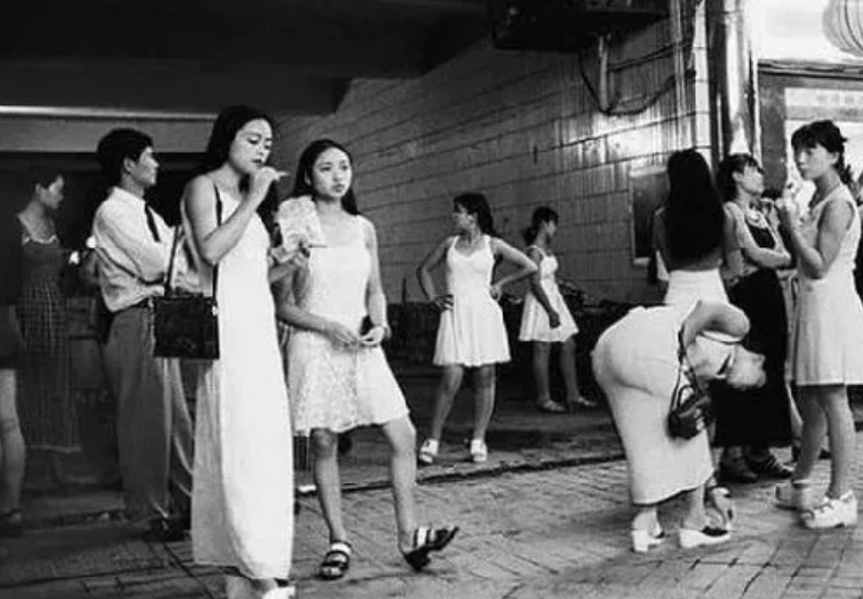 深圳六魔女劫杀案：6名女子路边搭顺风车，结果17名司机先后身亡