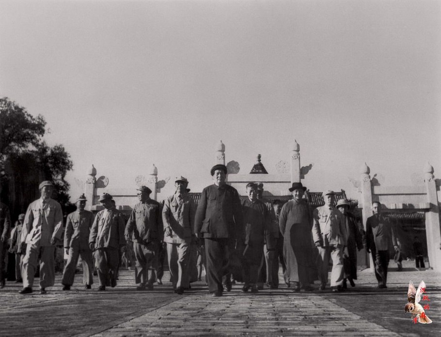 ��������Ƭ����ԭ���й�����ǰϦ����ʵ�龰