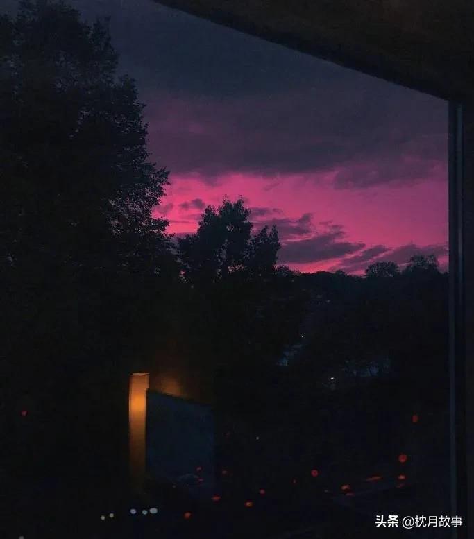 句子库‖你的过去我来不及参与，你的未来我奉陪到底