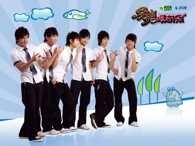 当年明明是顶流，怎么糊成这样了？