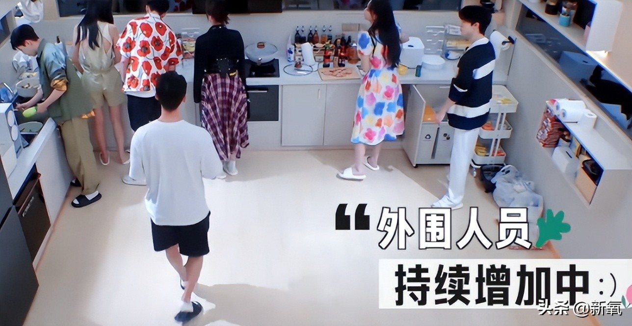 尴尬到脚趾抠出别墅的9分钟，怎么会有这么招人烦的女明星啊？