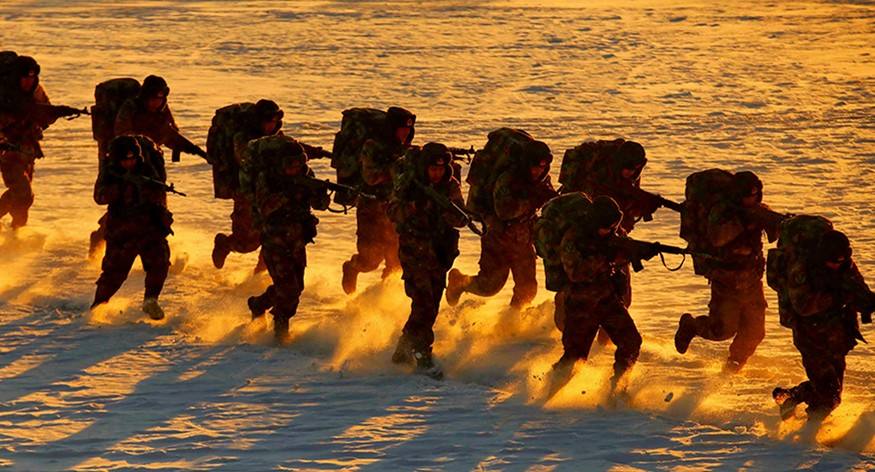 军旅诗词:《冬日边塞,忆与战友分别,练兵,忆战友》文/陈正义