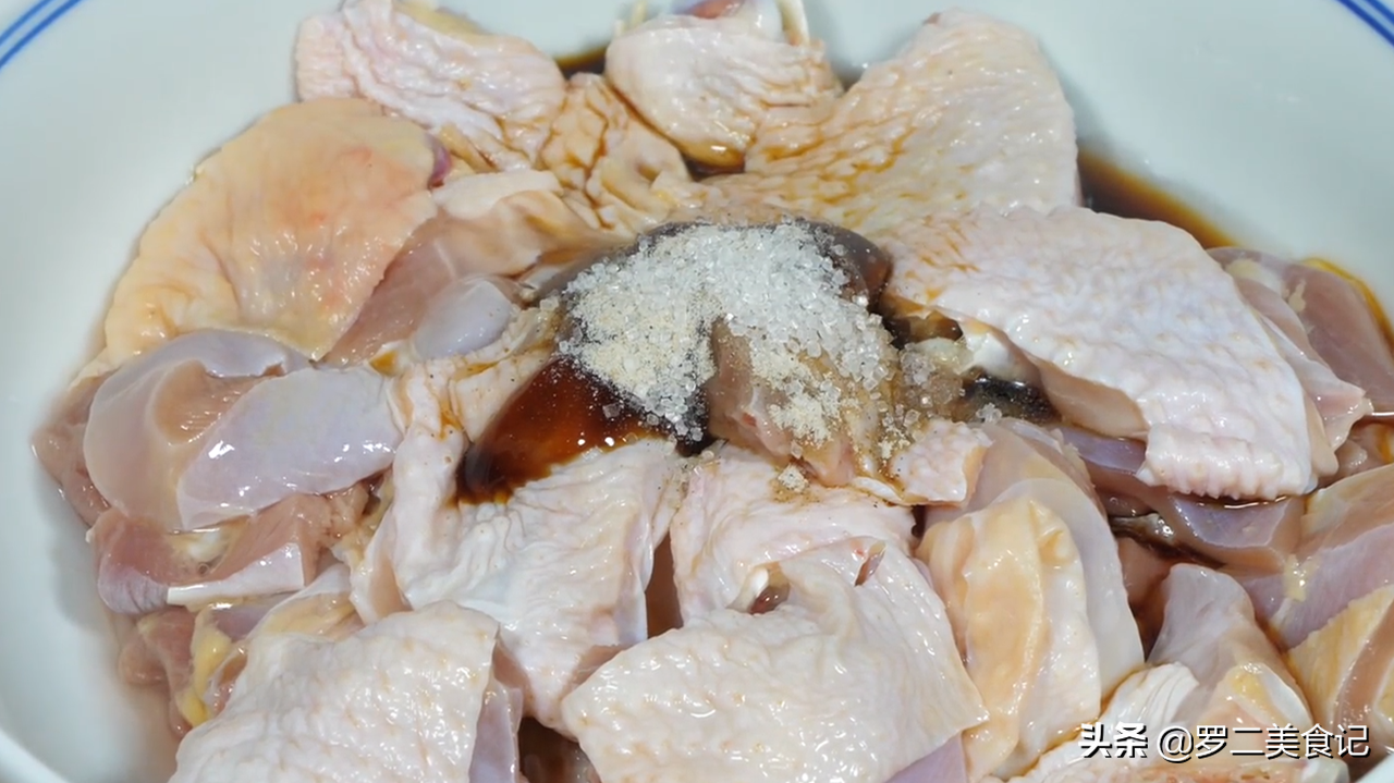 吃鸡最服这个做法，广东特色菜系，味道嫩滑鲜美，实在太香了
