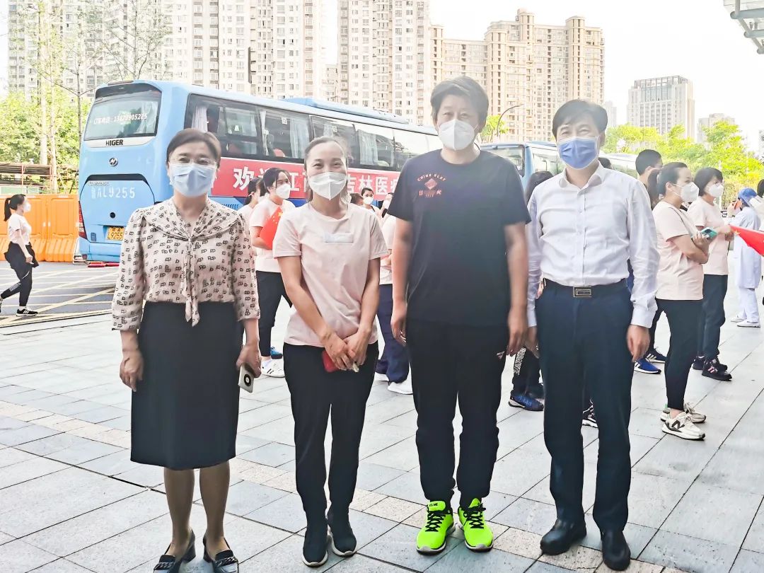 江西援吉医疗队结束休养返昌回院