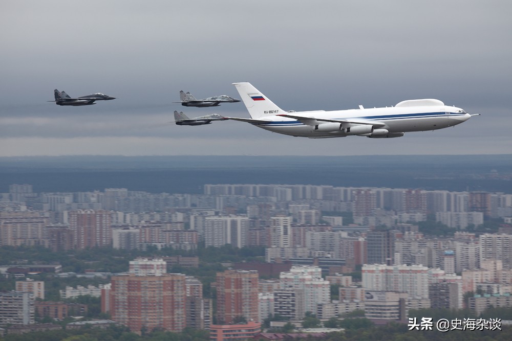 ������80ĩ�շɻ�����עĿ��רΪ��ս�����й�Ҳ��Ҫ�������ֻ�