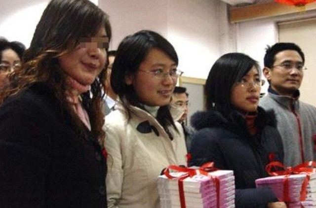 女大学生朱力亚，被黑人男友感染艾滋病：我不后悔，依然爱他