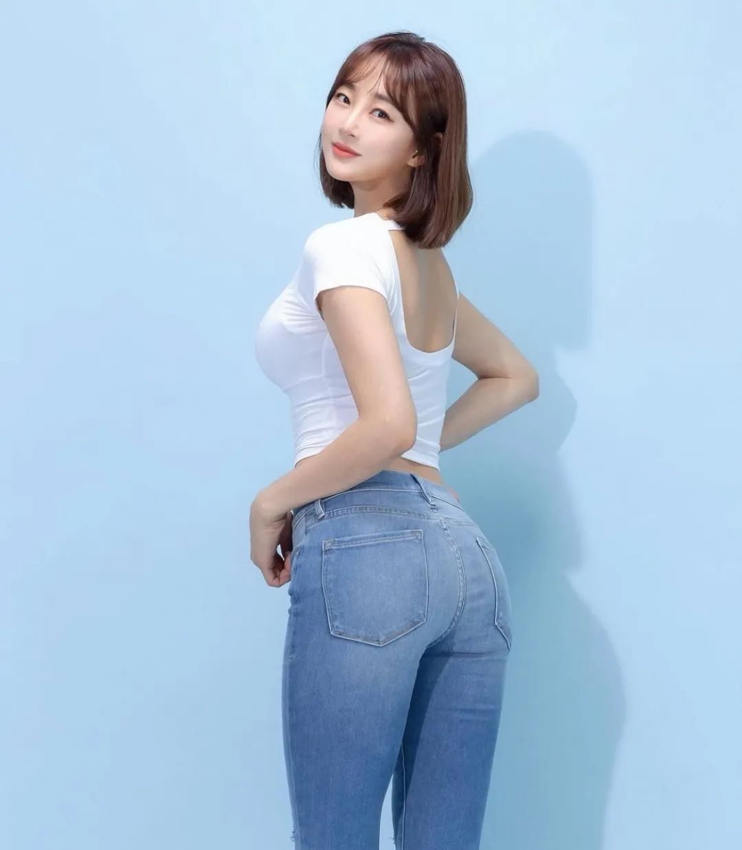 图片[22]-[健身模特]元气少女颜值+性感撩人身材，是你心动的类型吗？-PPOBM时尚
