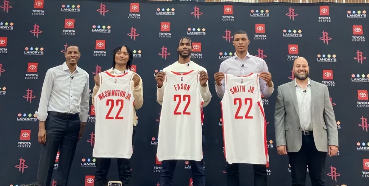 nba29号是哪些球员(太惊喜，火箭29号秀模板竟是助攻王！他才20岁 未来或成控卫答案)