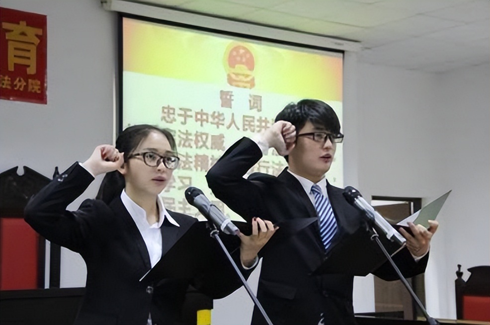 未来15年适合女生的专业，有“钱途”有前景，考生家长可提前了解