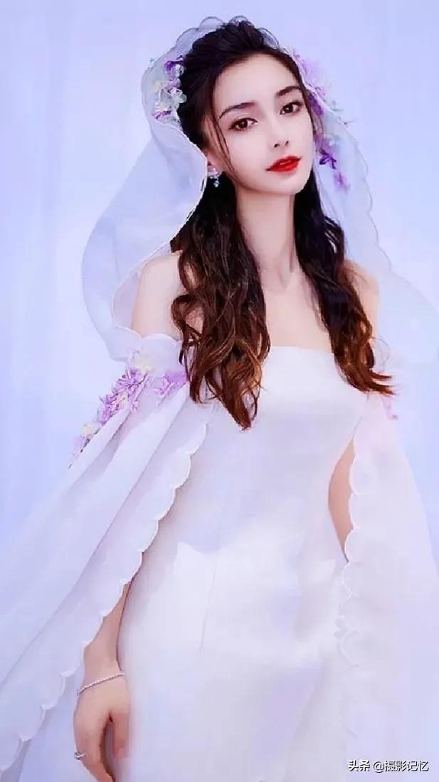 杨颖：冰肌雪肤
