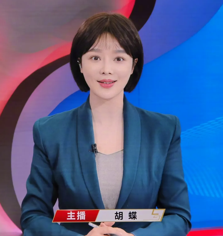 胡蝶：嫁导演陆川7年生2娃，独自产检、长期分居，却过得很幸福