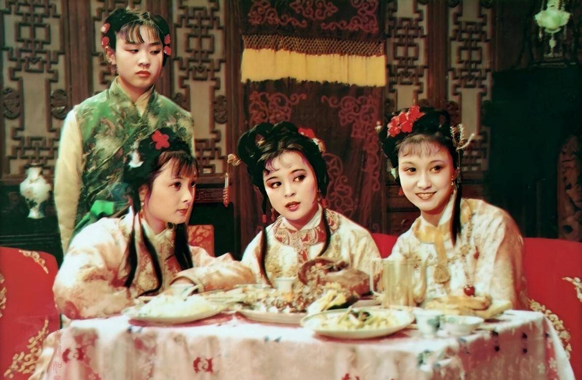 ​《红楼梦》贾宝玉有阳历生日，且是芒种这天，这里面有何玄机？