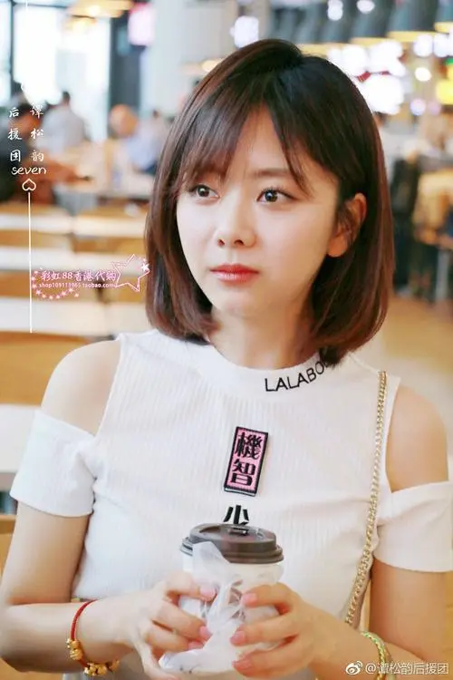 “氧气少女”谭松韵，清纯甜美温柔可人