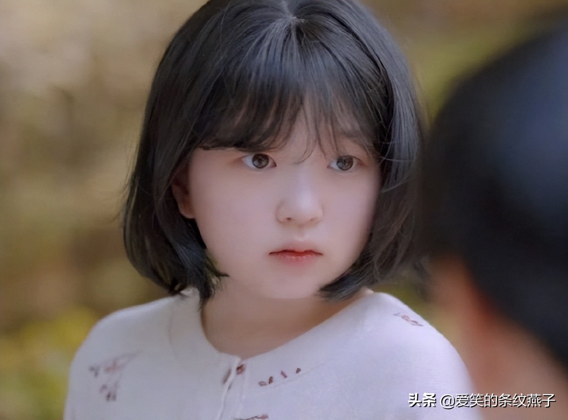 太夸张！21岁韩国女演员扮演小学生，引起网友热议