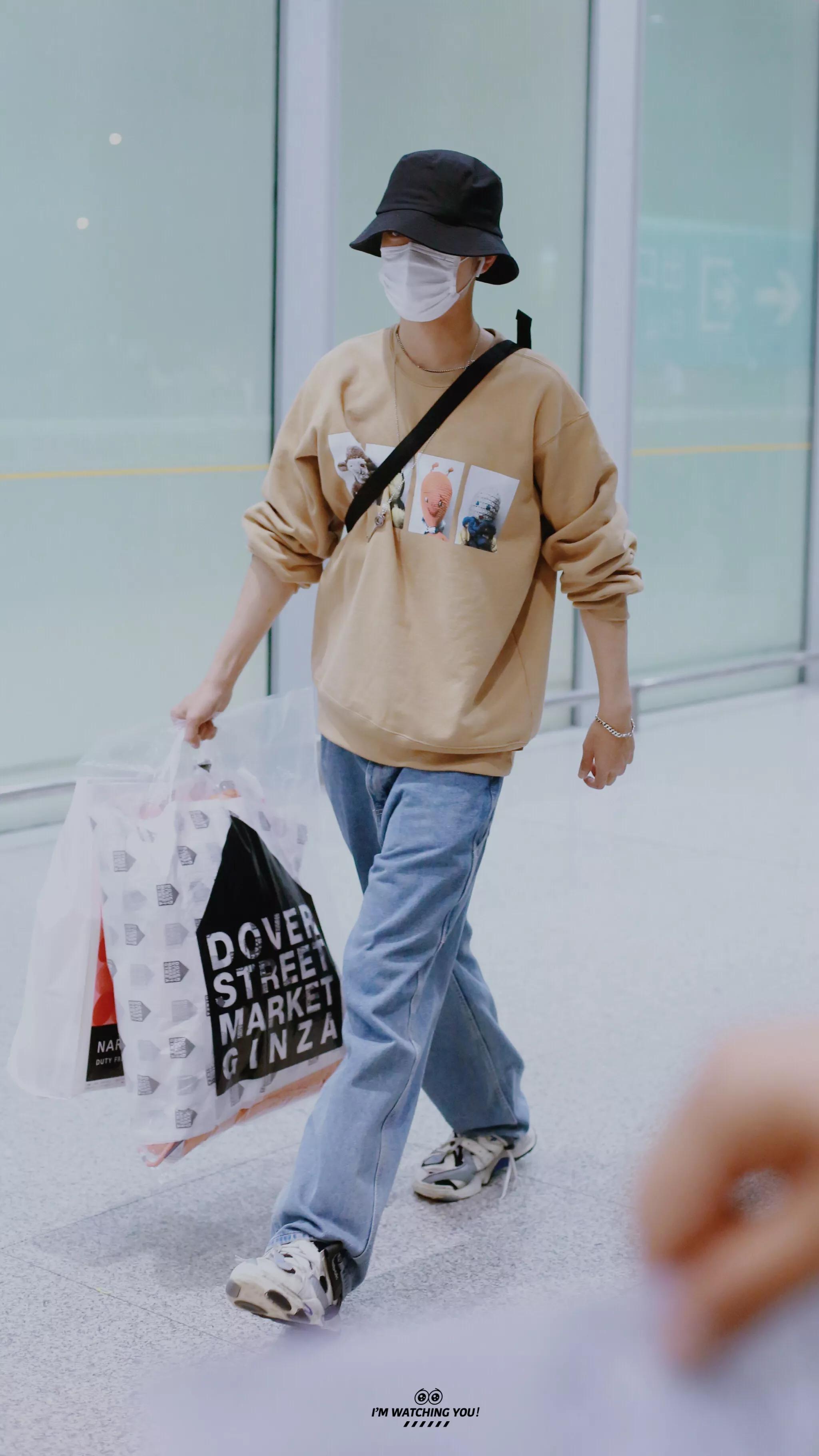 考古肖战:2018年9月—12月机场时间线汇总,今天请叫我收图狂魔