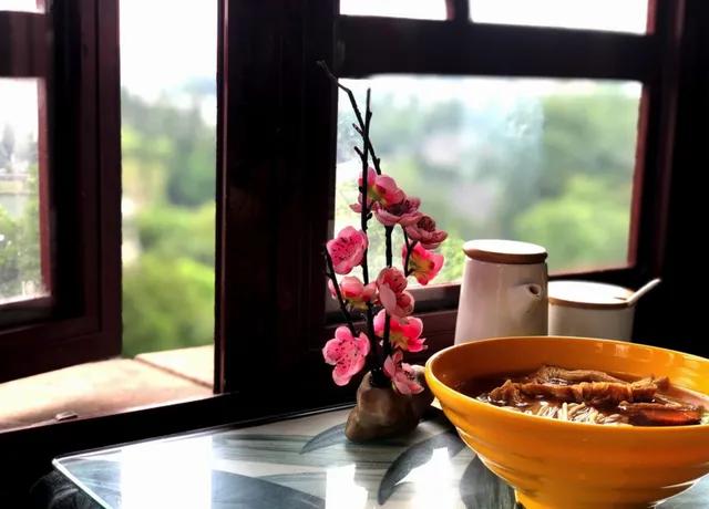 「今日芒种」时雨及芒种，四野皆插秧